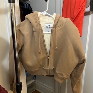 Hollister Cropped Sherpa-Lined Zip Hoodie - Taupe Brown